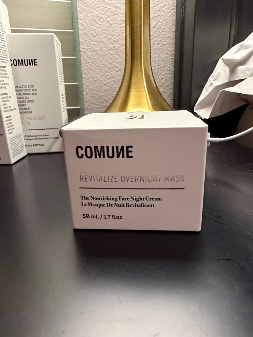 COMUNE Revitalize Overnight Mask - Nourishing Night Cream (white)